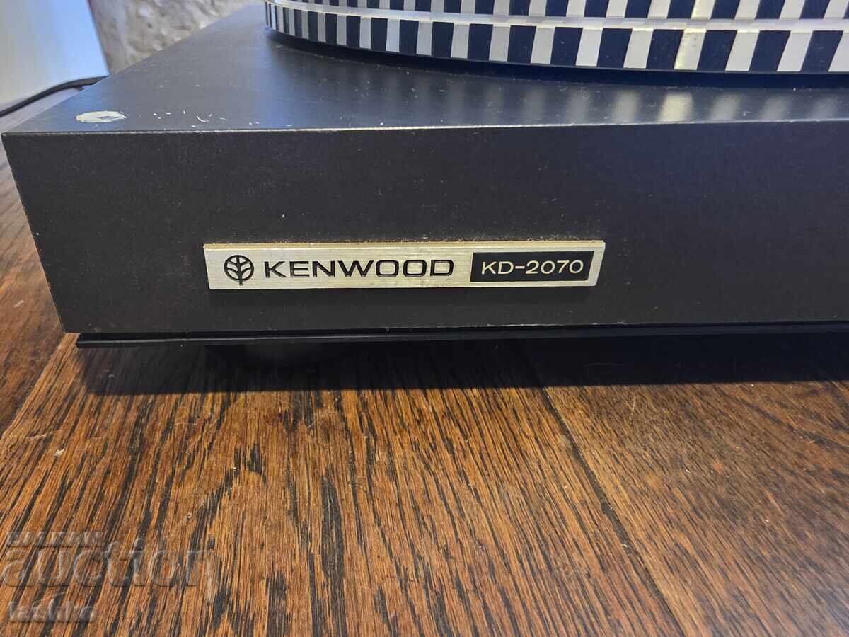 Pick-up KENWOOD KD-2070 cu preț € 153.38 | 299.99 BGN