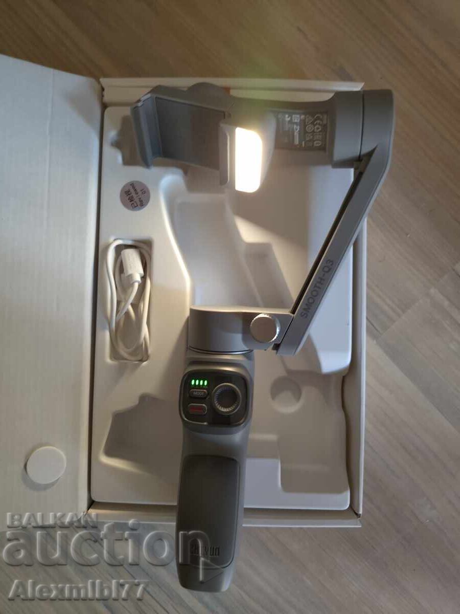 Zhiyun Gimbal - Smooth-Q3, gray, for smartphone video streaming with price € 21.47 | 41.99 BGN