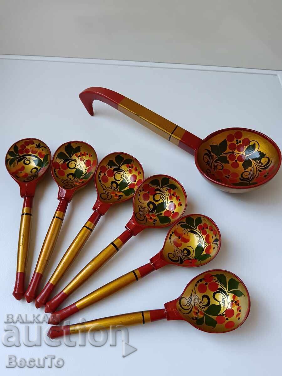 Russian wooden Khokhloma spoons, excellent condition Russian wooden Khokhloma spoons, excellent condition