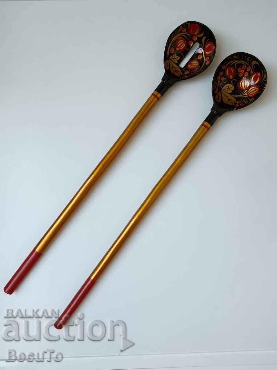 Руски дървени лъжици хохлома, топ състояние с цена € 12.78 | 25.00 лв.