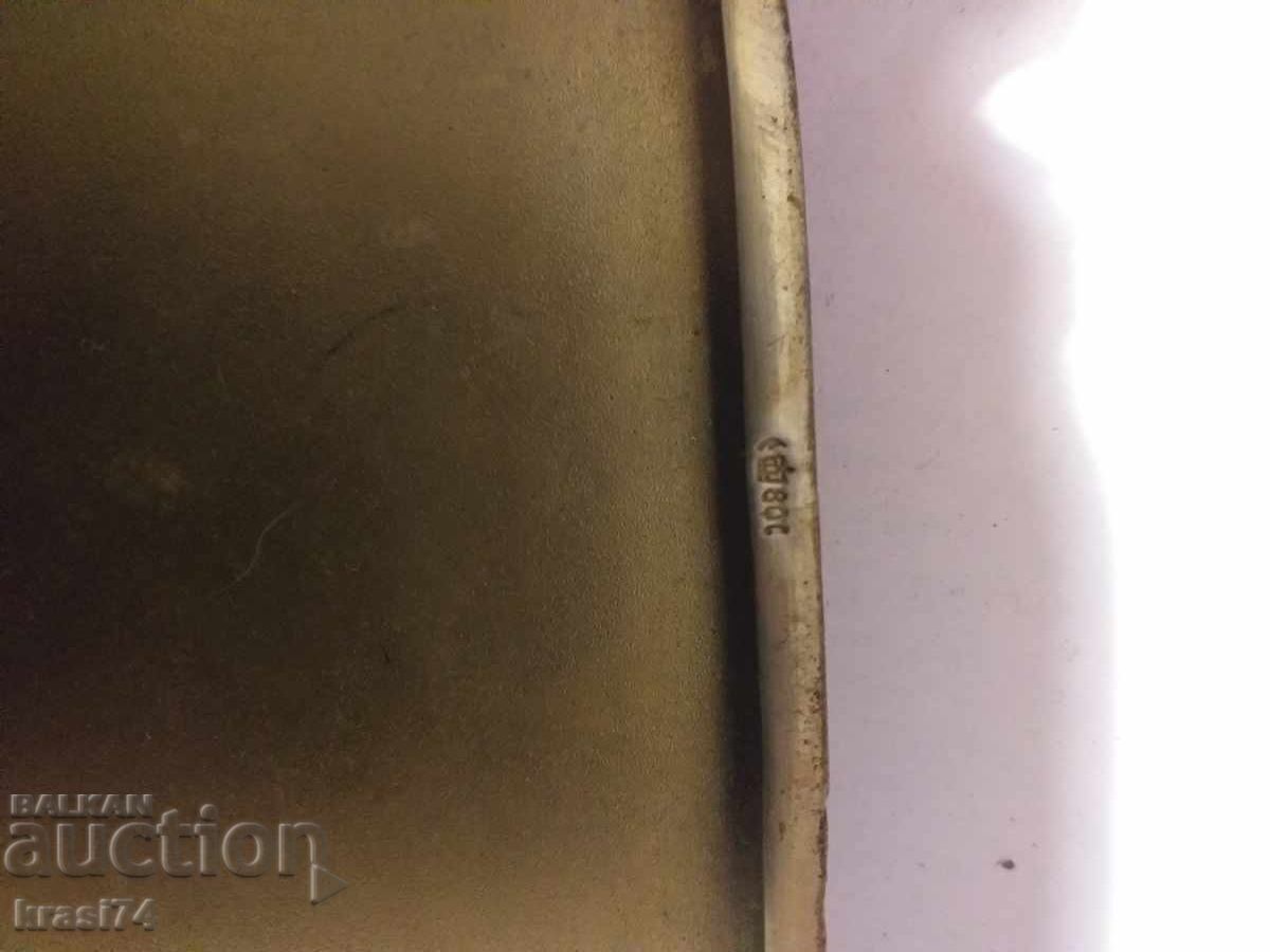 Delivery of Silver snuff box