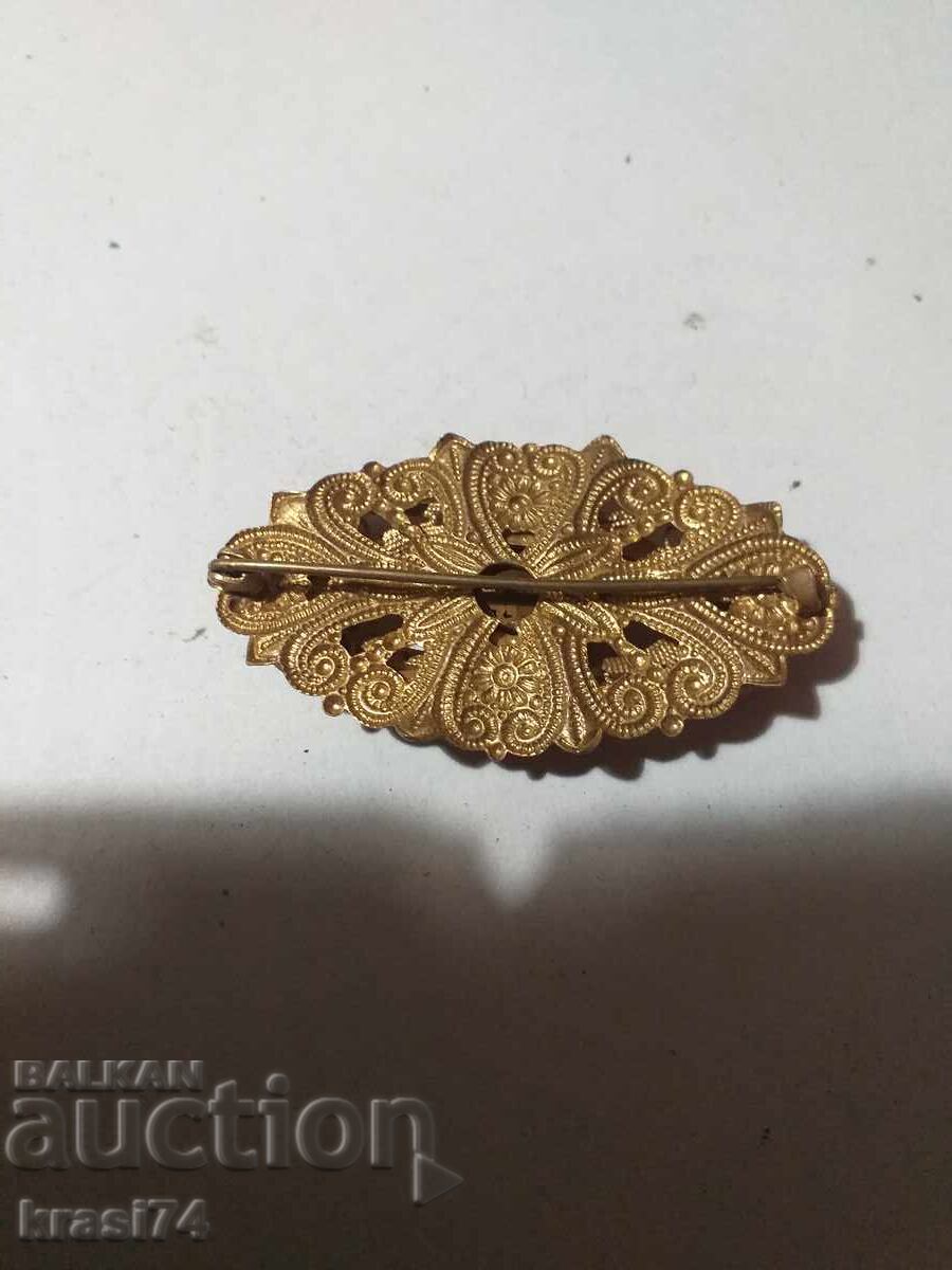 Gilded brooch with price € 7.67 | 15.00 BGN