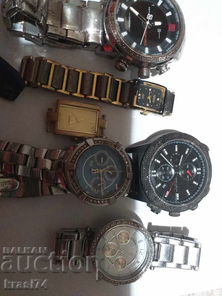 Licitație Multe ceasuri