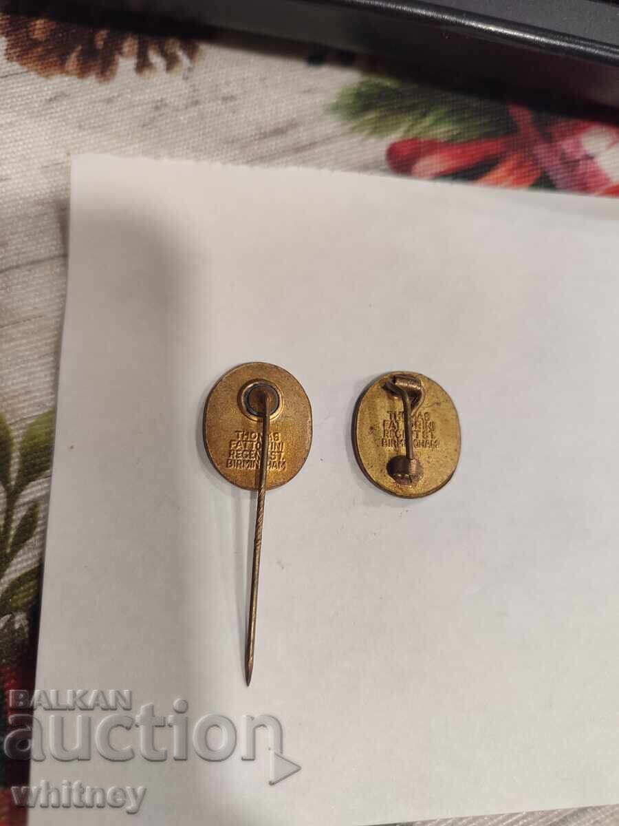 Значки английски лот с цена € 5.11 | 9.99 лв. Значки английски лот с цена € 5.11 | 9.99 лв.