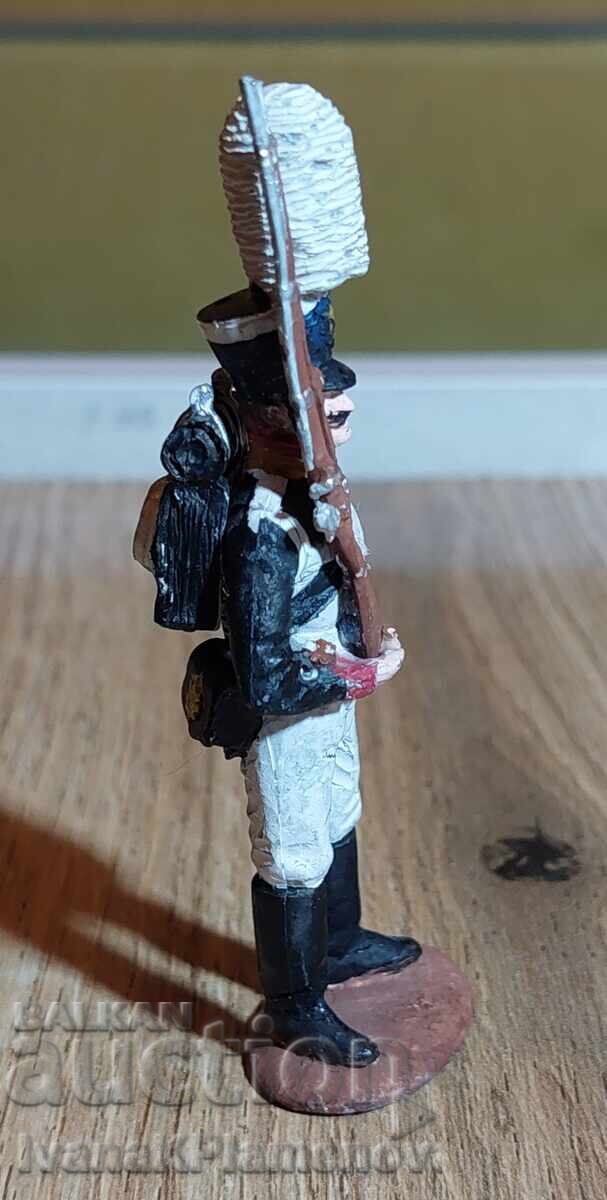 Delivery of A lead figurine for collectors