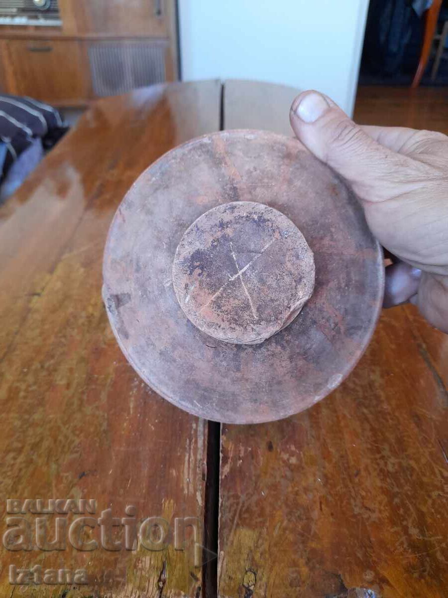 Oală veche din ceramică - 6