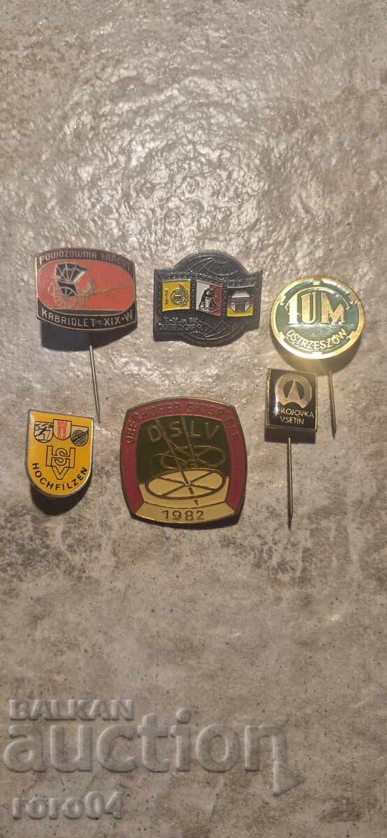 BADGES