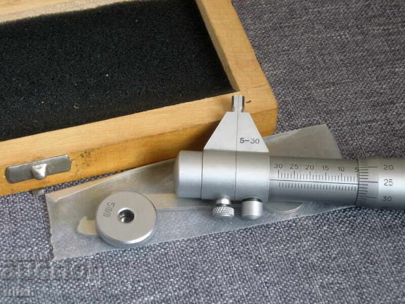 Аукцион Стар микрометър уред за точно измерване 5-30 кутия