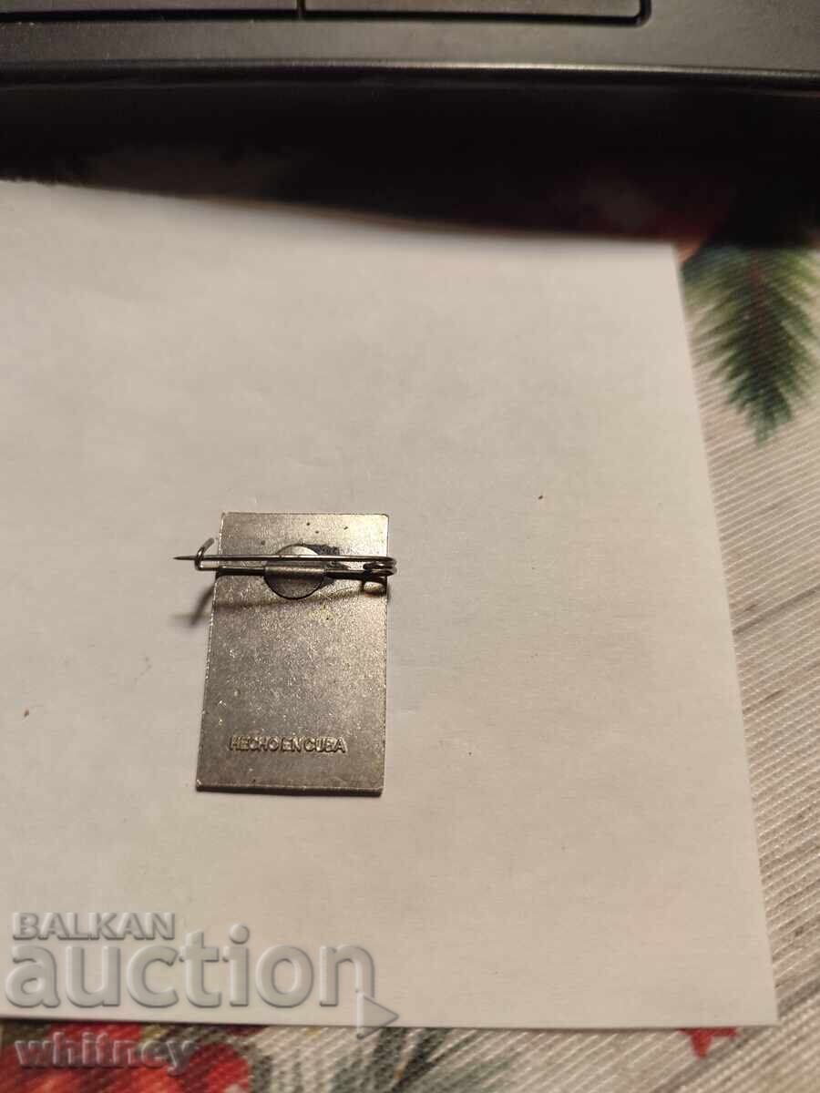 Cuba badge with price € 2.04 | 3.99 BGN