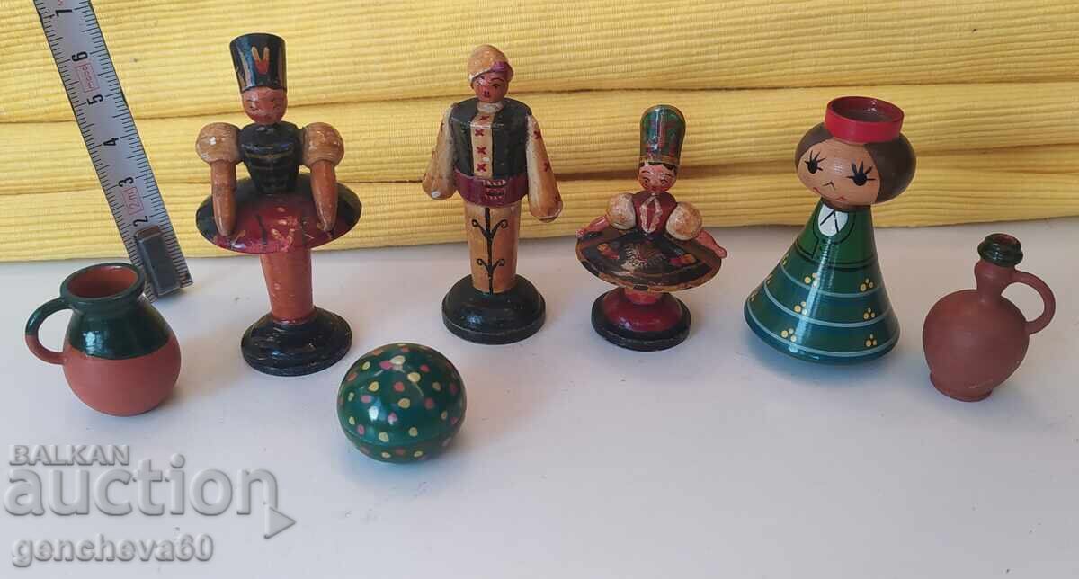 Used Antique - Russian Wooden Dolls