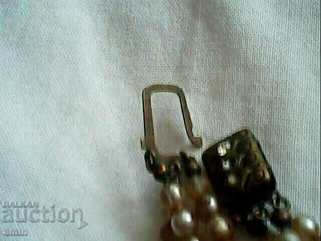 Delivery of beautiful old 3 row glass necklace Delivery of beautiful old 3 row glass necklace