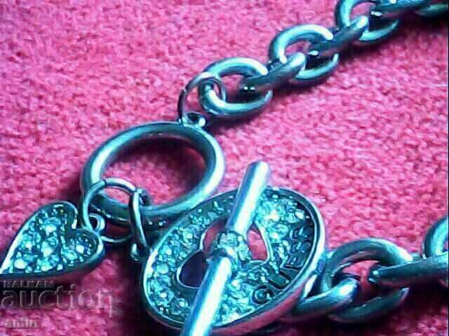 frumoasă brățară de marcă placată cu argint cu cristale cu preț € 3.07 | 6.00 BGN