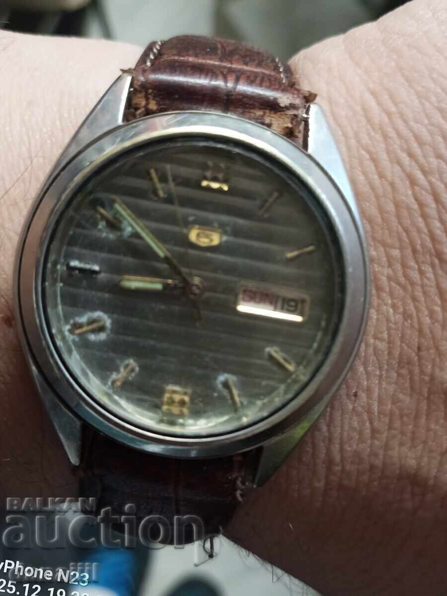 Seiko 5