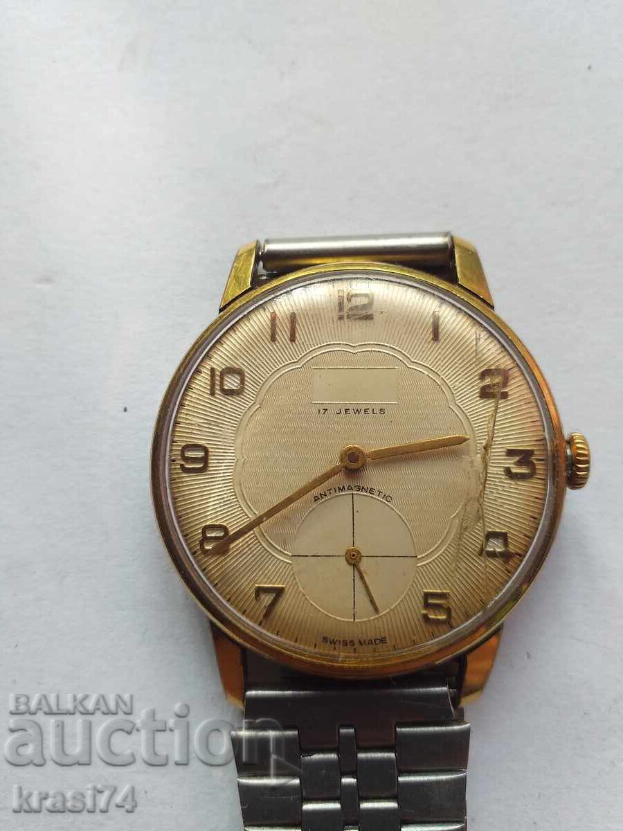 Позлатен часовник Позлатен часовник