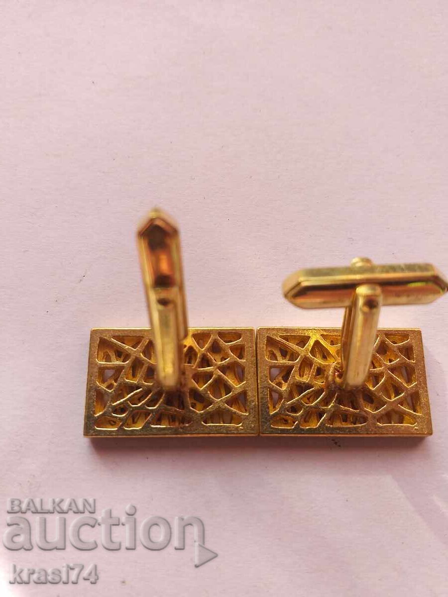Auction Gold-plated cufflinks Auction Gold-plated cufflinks