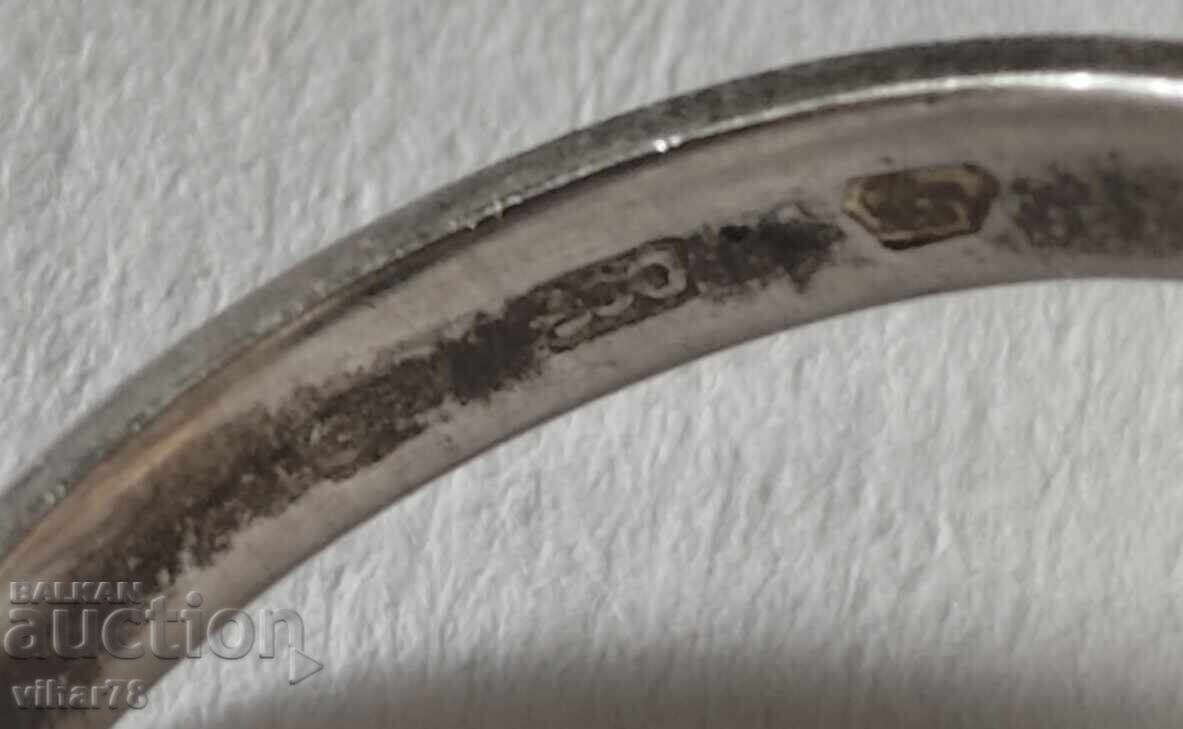 Livrarea INEL DE ARGINT PENTRU DOAMNE, VECHI, CU GRANATE