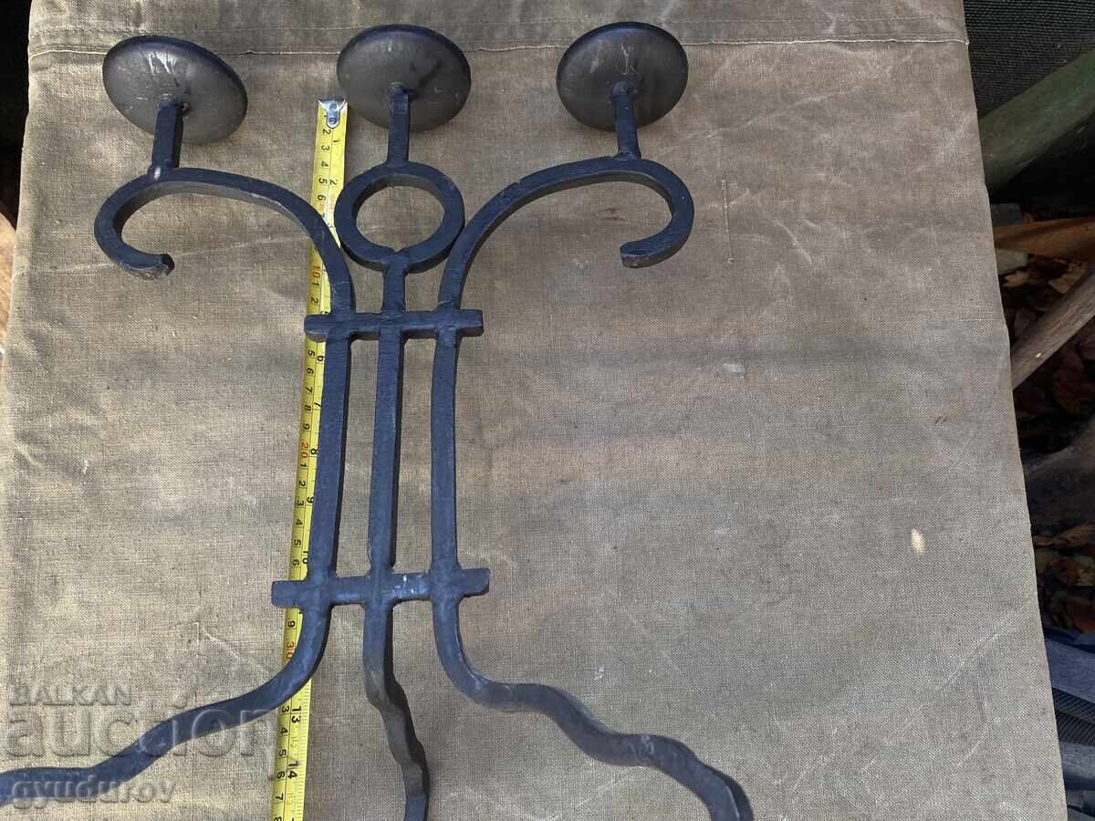 Sfeşnic cu preț € 7.67 | 15.00 BGN Sfeşnic cu preț € 7.67 | 15.00 BGN