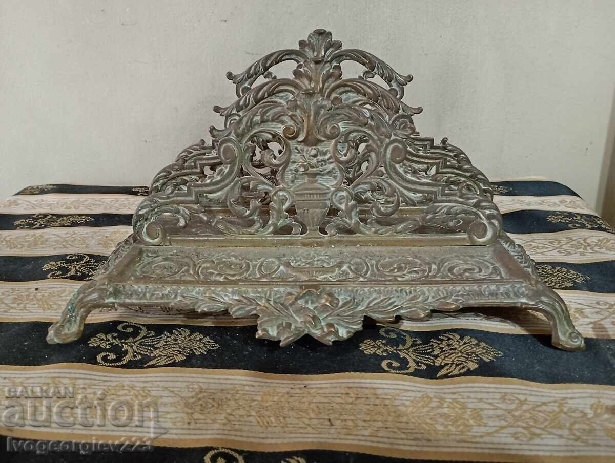 Baroque napkin holder Baroque napkin holder