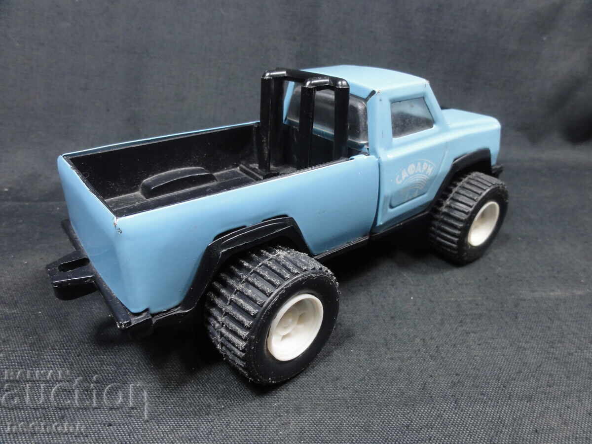 Livrarea VECHE JUCĂRIE METALICĂ RETRO SOCIALISTĂ NRB PICKUP MIR RAZGRAD Livrarea VECHE JUCĂRIE METALICĂ RETRO SOCIALISTĂ NRB PICKUP MIR RAZGRAD