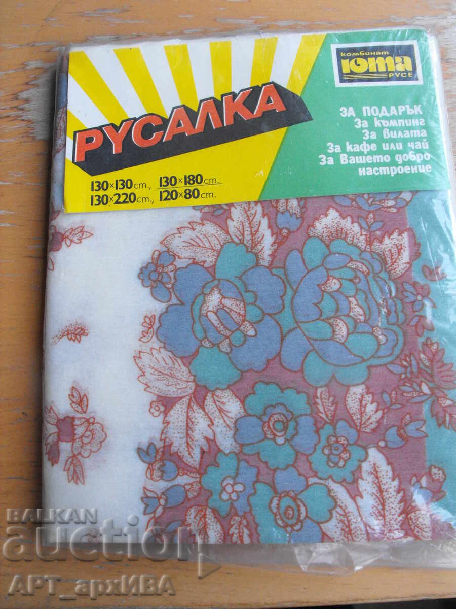 Покривка за маса. Размери 130/180 см. Покривка за маса. Размери 130/180 см.