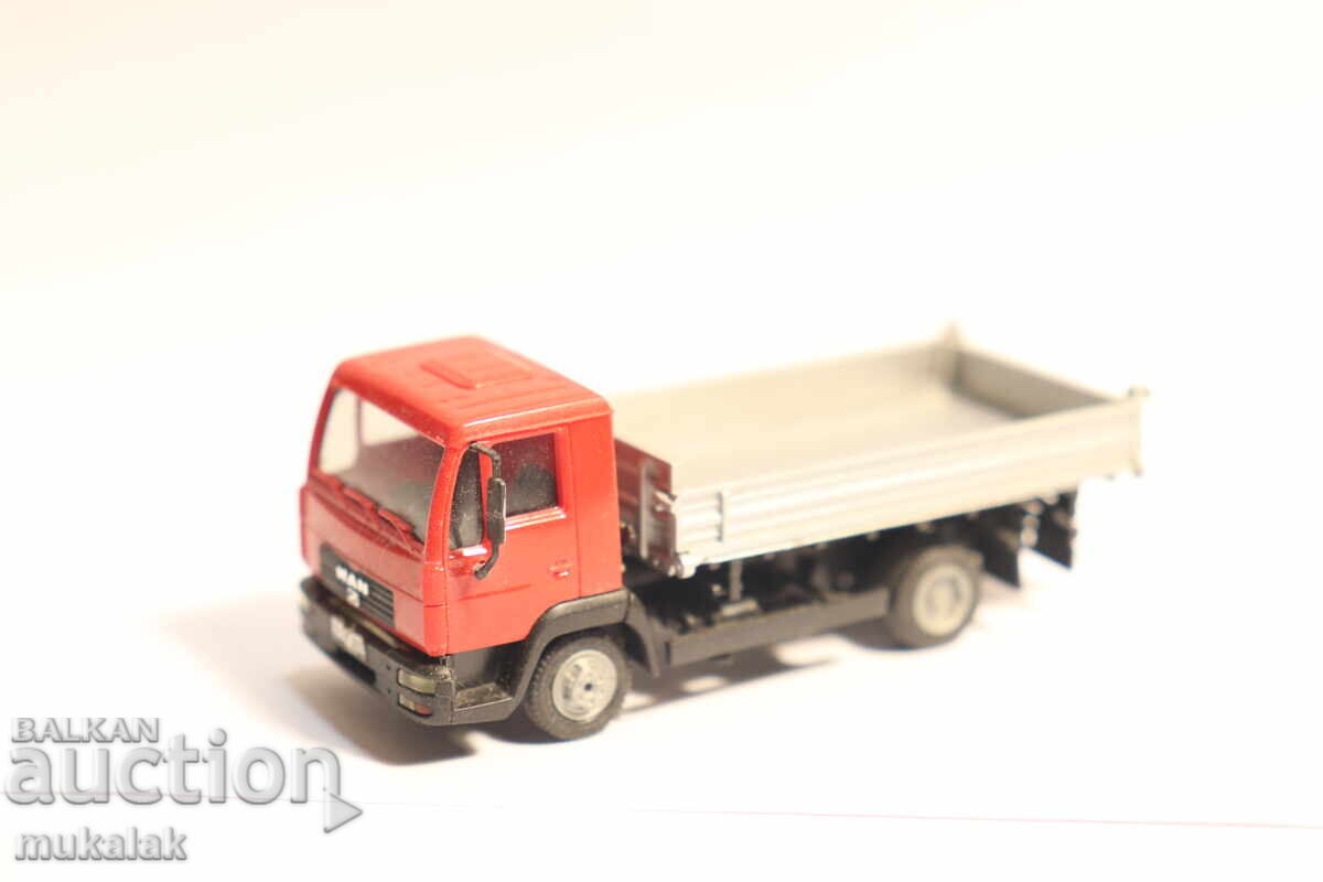 HERPA H0 1/87 MAN CAMION BASCULANT MODEL - 6 HERPA H0 1/87 MAN CAMION BASCULANT MODEL - 6
