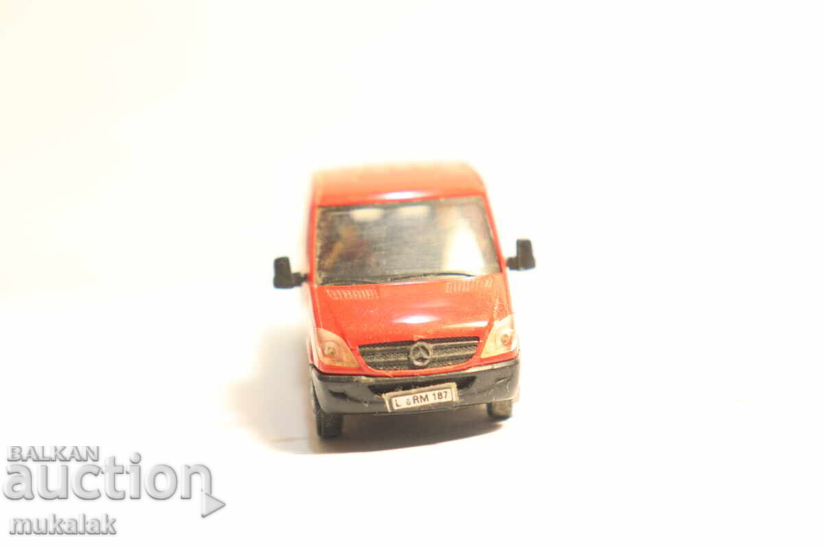 Auction HERPA H0 1/87 MERCEDES SPRINTER MICROBUS TRUCK MODEL Auction HERPA H0 1/87 MERCEDES SPRINTER MICROBUS TRUCK MODEL