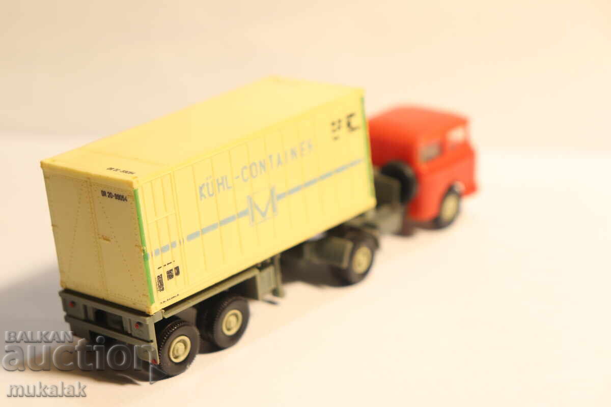 PREFO H0 1/87 SKODA MADARA MODEL MAȘINĂ CAMION - 6