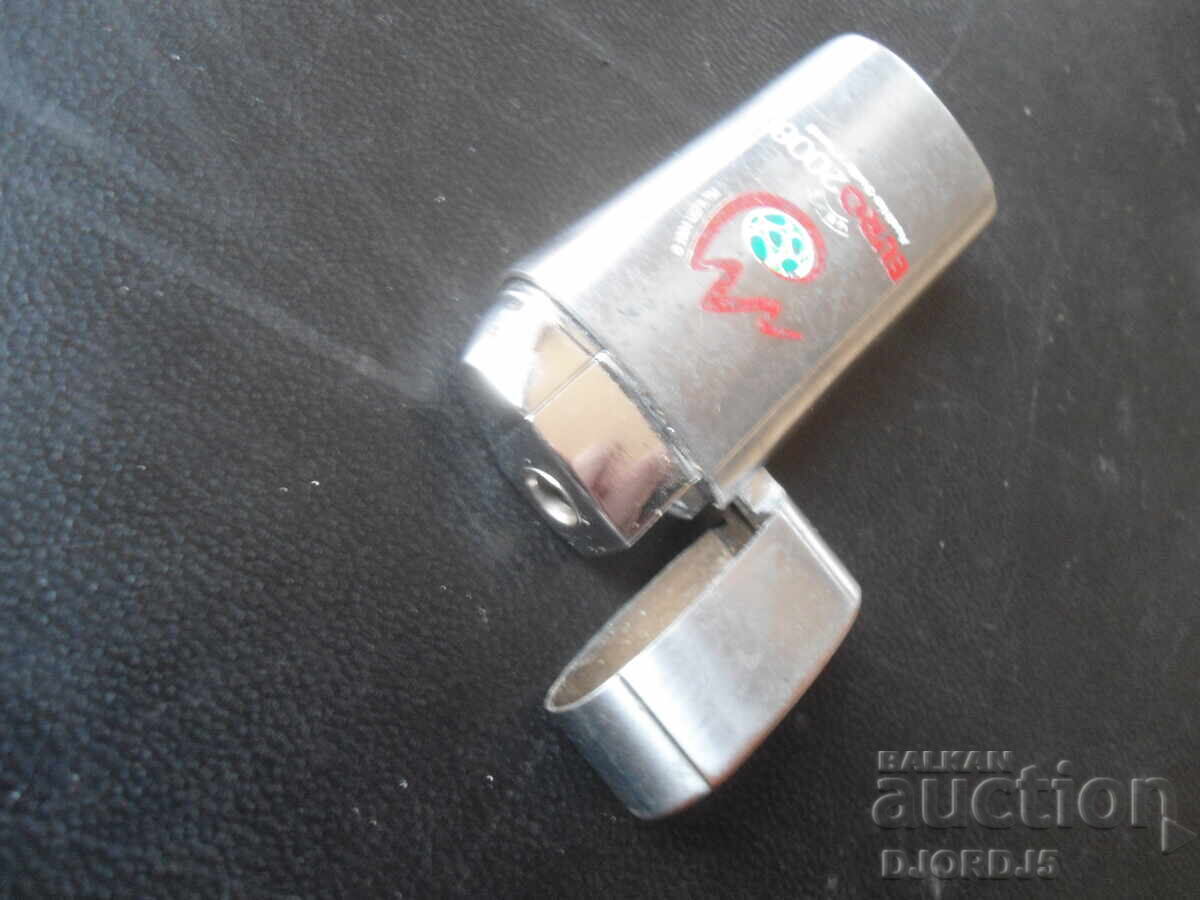 An old lighter - 5