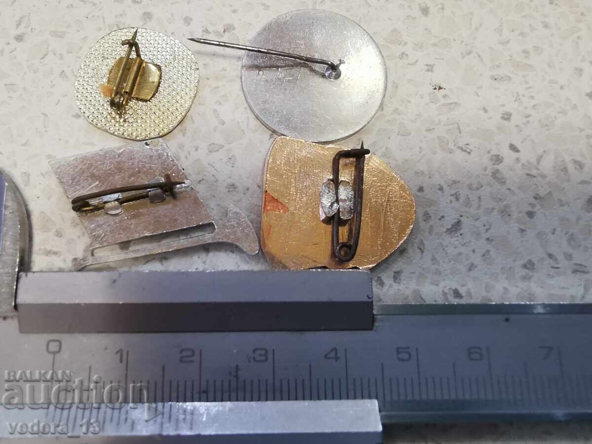 LOT OF BADGES with price € 5.11 | 9.99 BGN