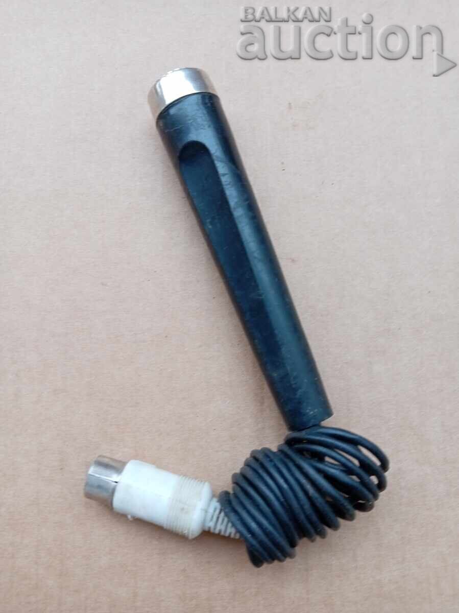 Доставка на ретро винтидж микрофон МД74 made in Bulgeria 70те Доставка на ретро винтидж микрофон МД74 made in Bulgeria 70те