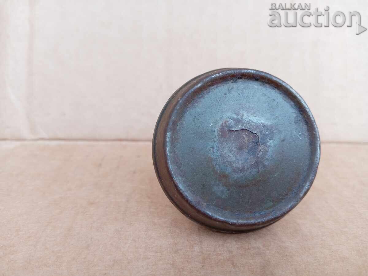 Auction  Antique Primitive Oil Lamp