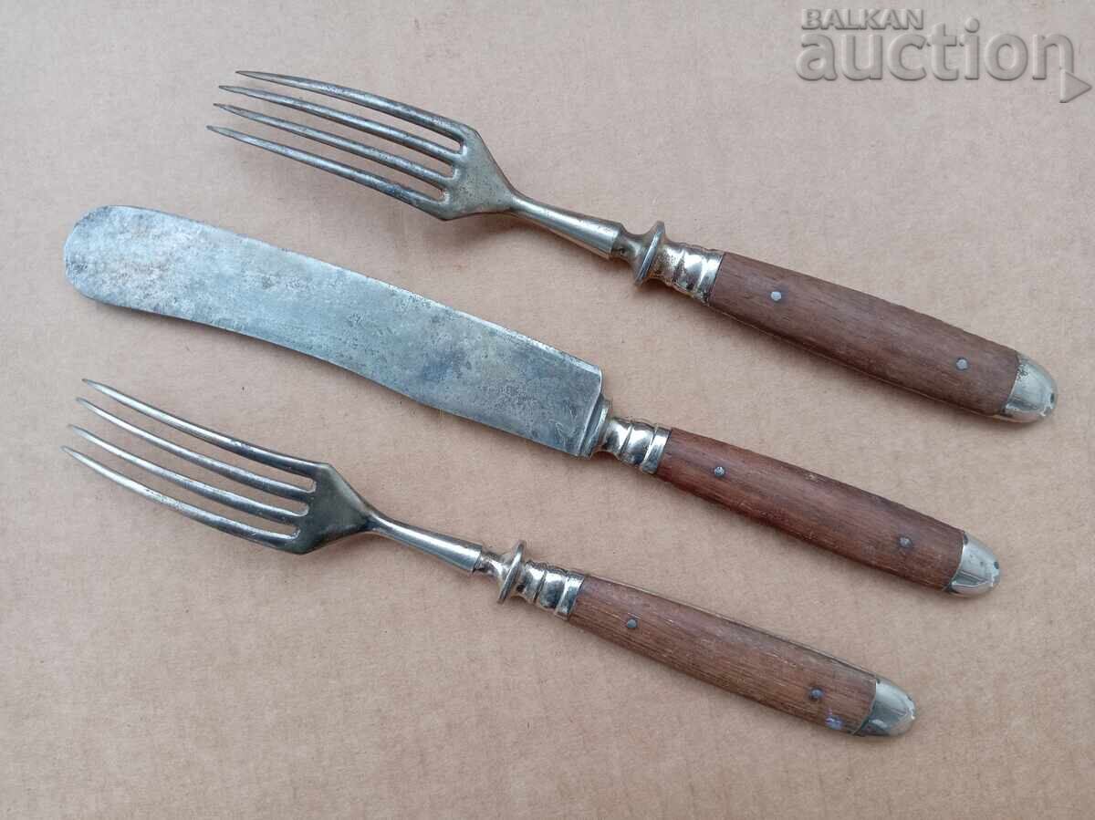 Delivery of Antique SOLINGEN SOLINGEN cutlery fork knife