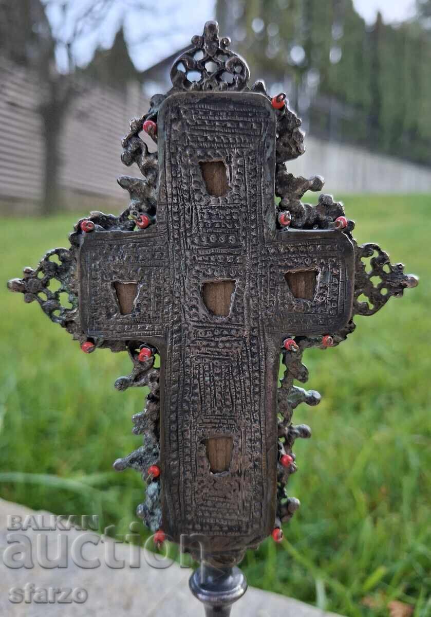 Sechan Cross, Revival Period, Altar Cross