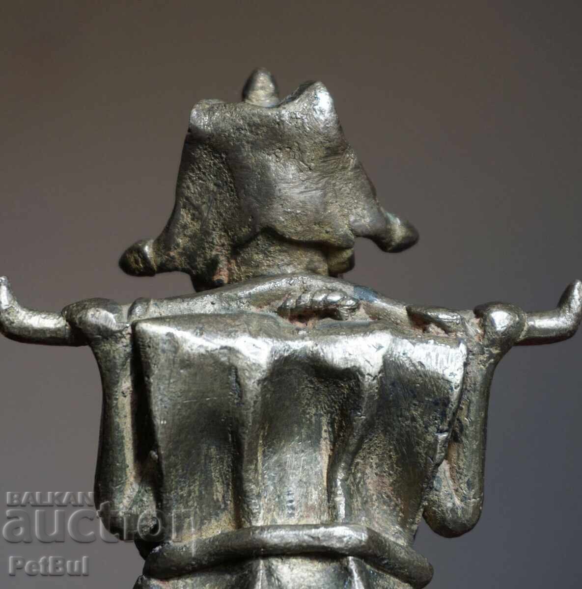 Licitație Statuetă Veche de Bronz - Sculptură Mică de Autor - Anii 1950