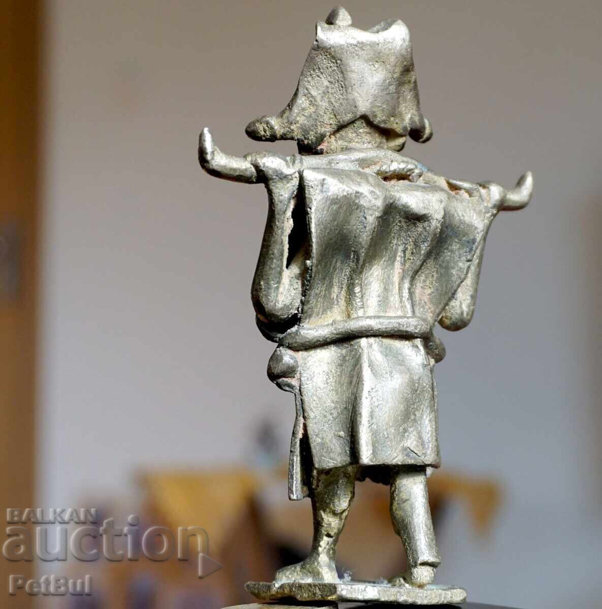 Statuetă Veche de Bronz - Sculptură Mică de Autor - Anii 1950 - 7