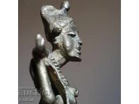 Statuetă Veche de Bronz - Sculptură Mică de Autor - Anii 1950