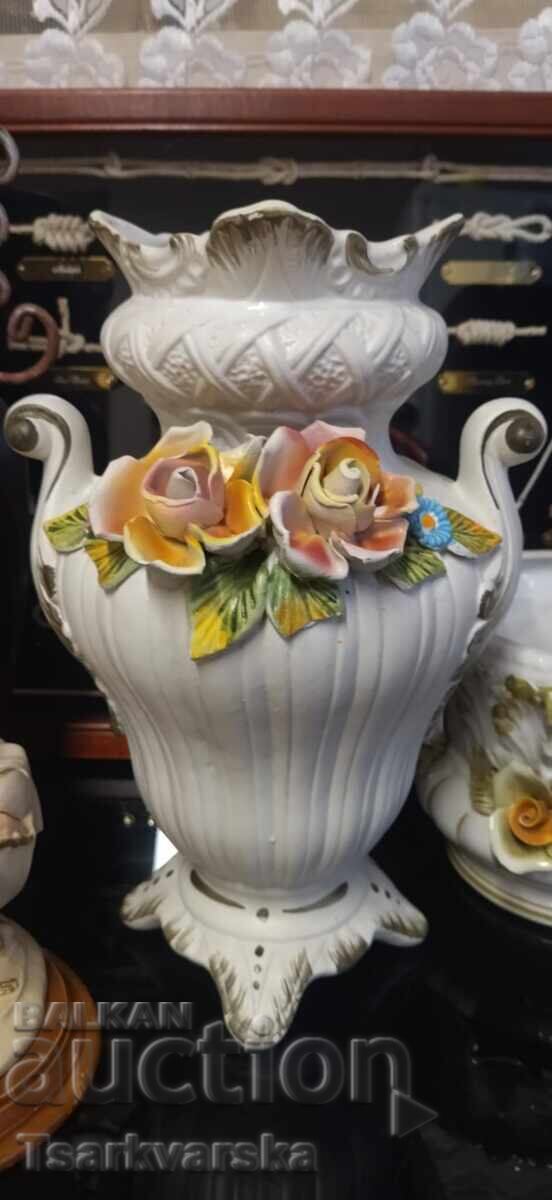 Capodimonte vase