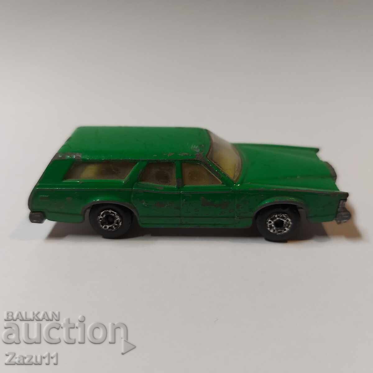 Matchbox Cougar Villager Matchbox Bulgaria - 5 Matchbox Cougar Villager Matchbox Bulgaria - 5