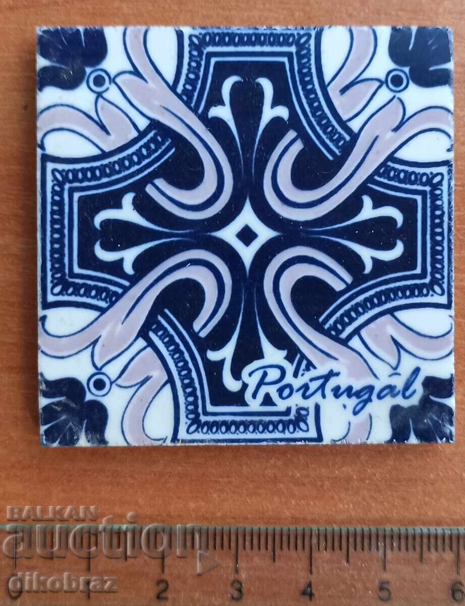 Suvenir magnetic pentru frigider Portugalia - de la un ban