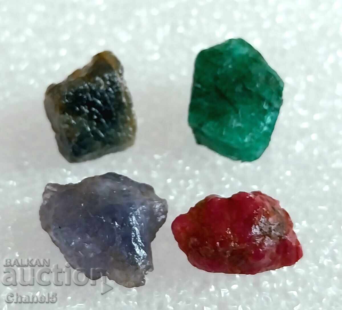 Аукцион ЕСТЕСТВЕНИ РУБИН, САПФИР, СМАРАГД И ТАНЗАНИТ- 22.40 кт (326)