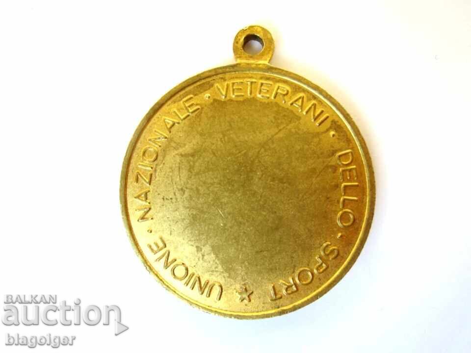 OLYMPIC MEDAL ITALY UNION OF VETERAN SPORTSMEN with price € 5.11 | 9.99 BGN