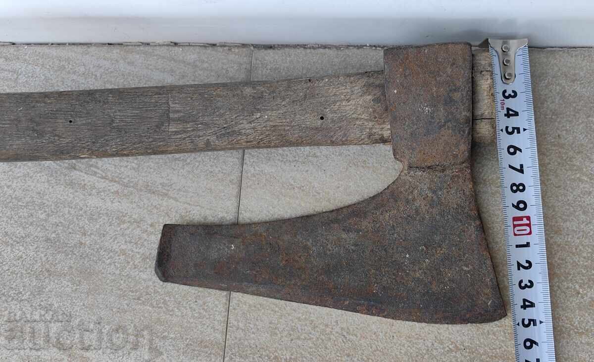 Licitație TOPOR VECHI RĂCIT CRIVICA