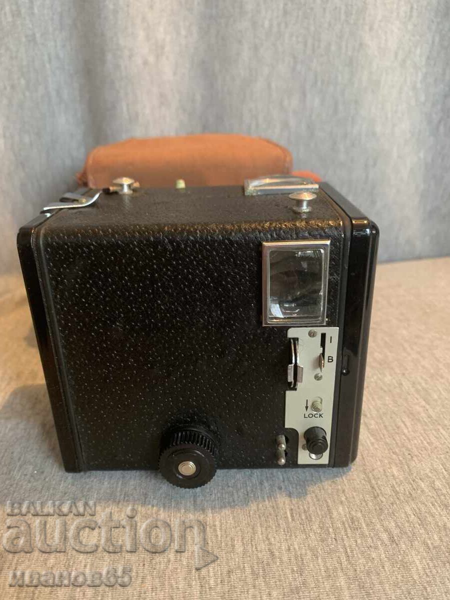 фотоапарат Kodak Six-20 Brownie Model E с цена € 33.23 | 64.99 лв.