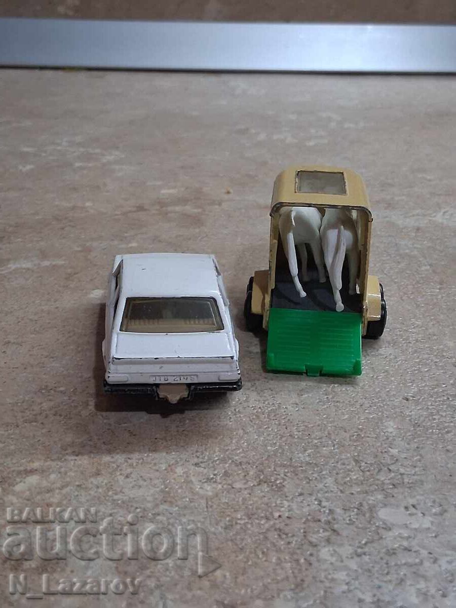 Matchbox Ford Escort și căruță cu cai cu preț € 43.46 | 85.00 BGN
