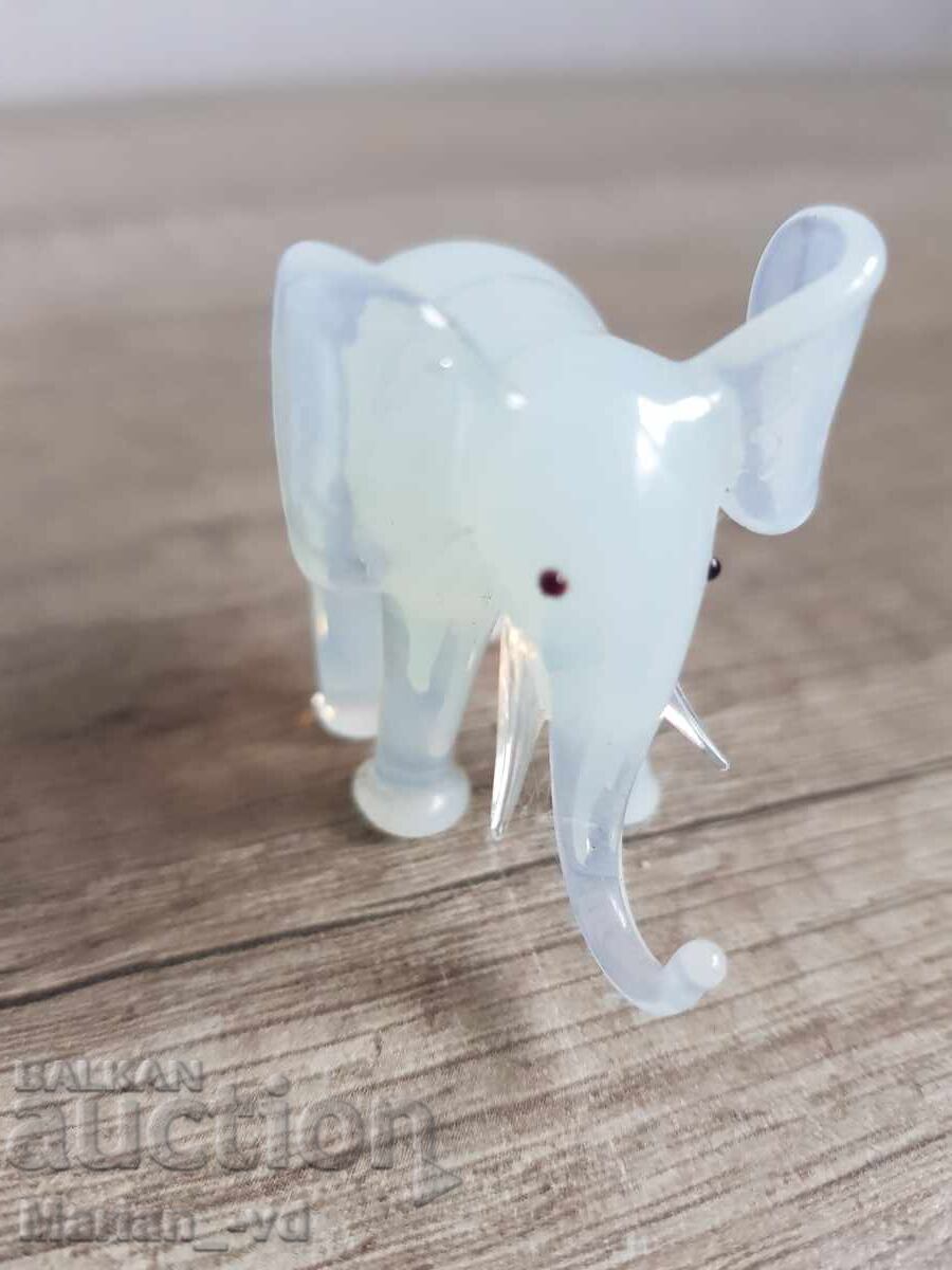 Стъклена фигура на слонче - 5 Стъклена фигура на слонче - 5