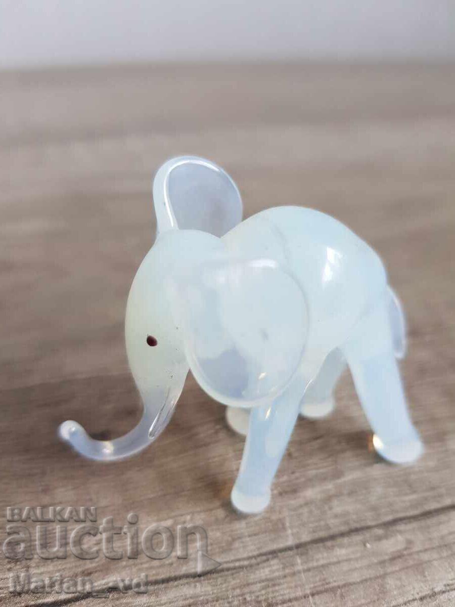 Стъклена фигура на слонче - 6 Стъклена фигура на слонче - 6