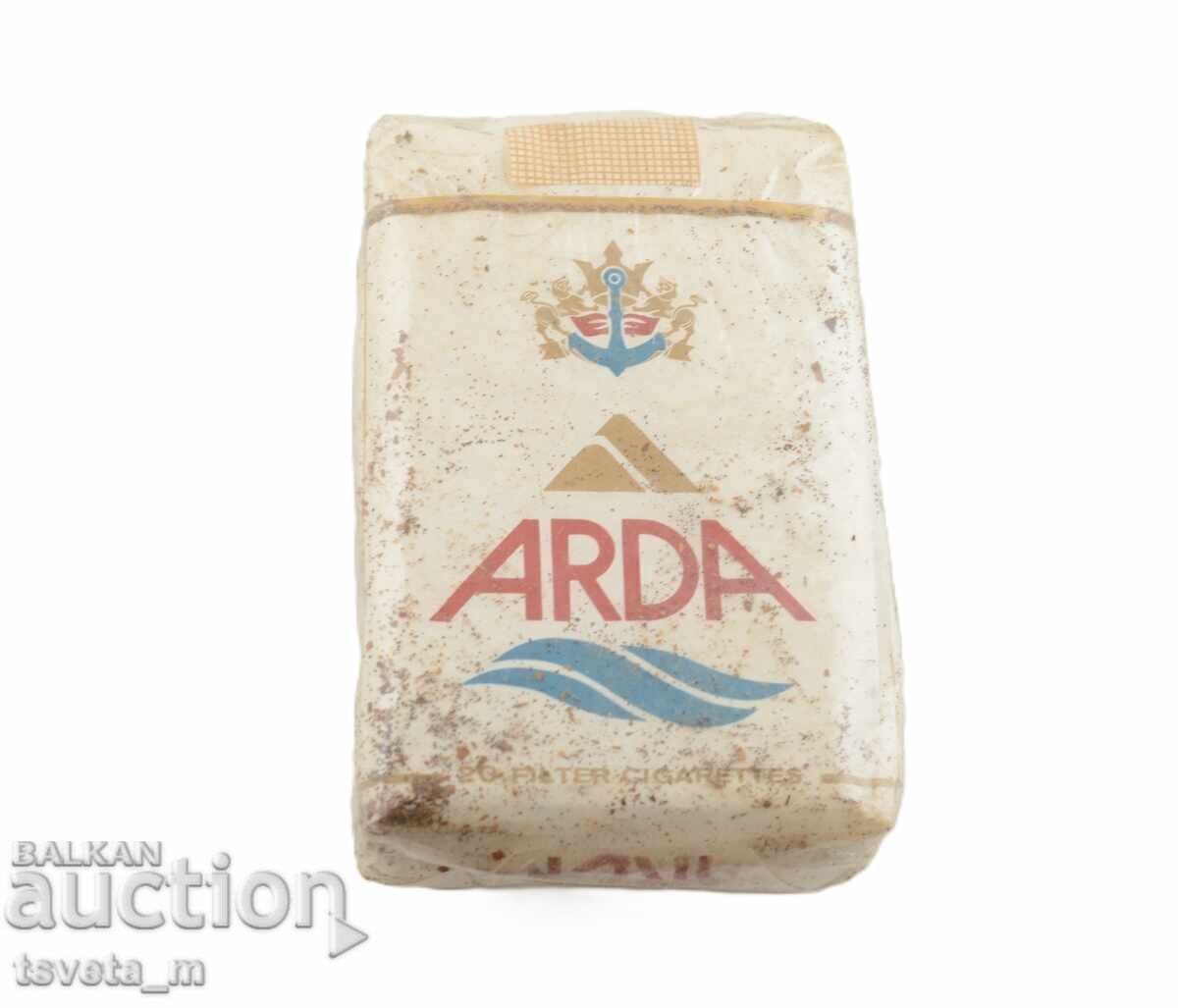 Τσιγάρα Άρδα σφραγισμένα δεκαετία του '90 με τιμή € 8.50 | 16.62 BGN Τσιγάρα Άρδα σφραγισμένα δεκαετία του '90 με τιμή € 8.50 | 16.62 BGN