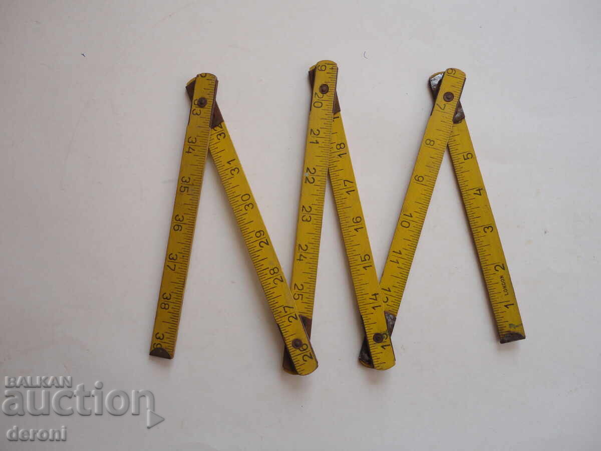 Αρχαίο αγγλικό ξύλινο μέτρο με τιμή € 10.23 | 20.01 BGN Αρχαίο αγγλικό ξύλινο μέτρο με τιμή € 10.23 | 20.01 BGN