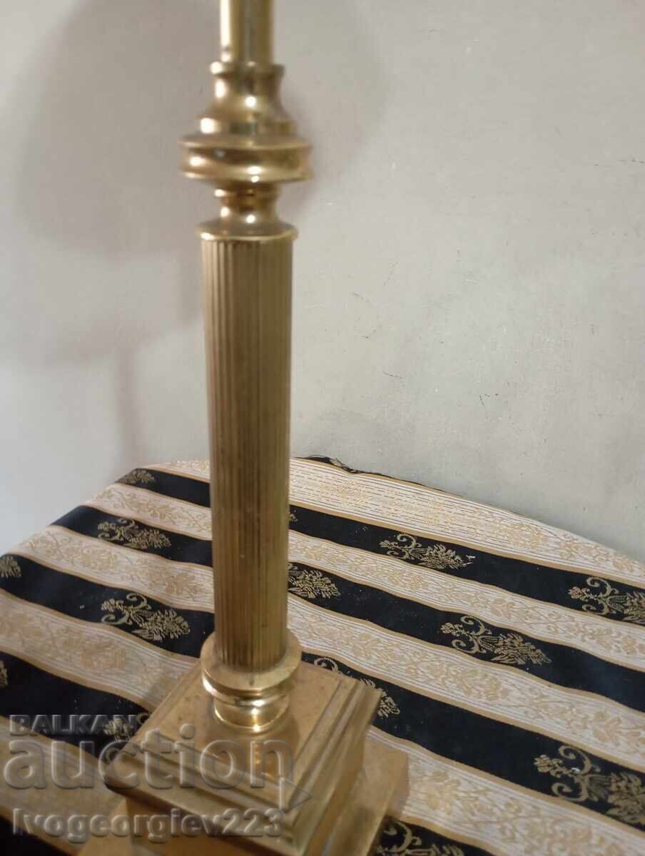 Δημοπρασία Vintage επιτραπέζιο φωτιστικό