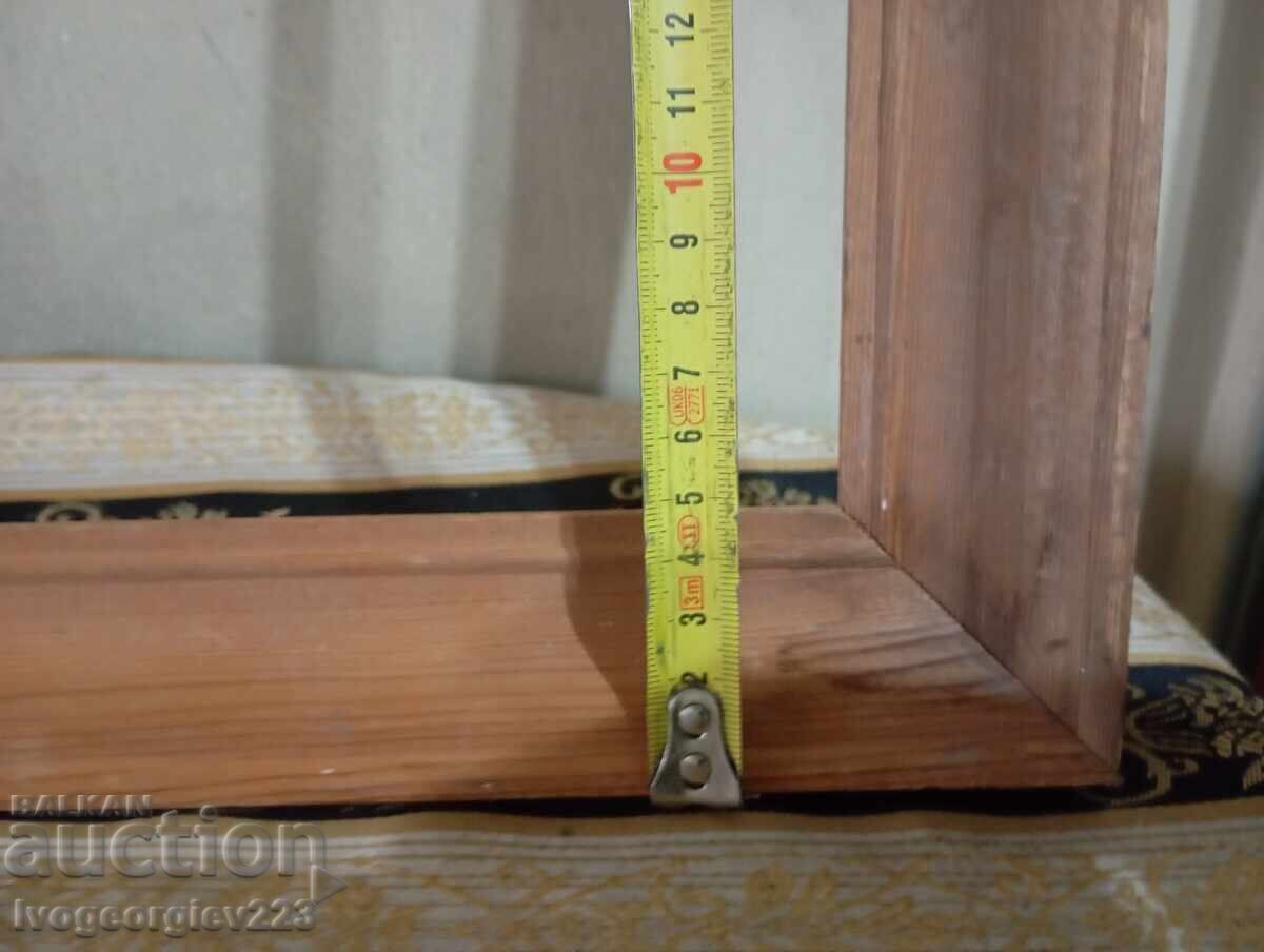 Delivery of Wooden frame Delivery of Wooden frame